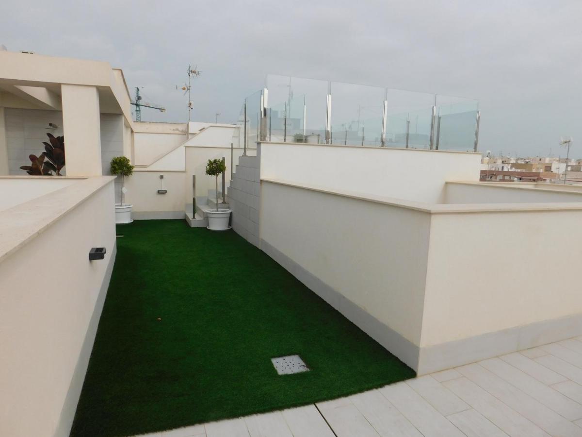 Modern And Cosy Apartment Close To The Beach Torrevieja Esterno foto