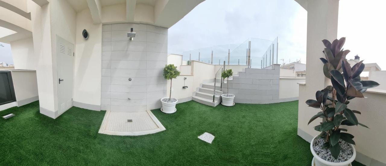 Modern And Cosy Apartment Close To The Beach Torrevieja Esterno foto